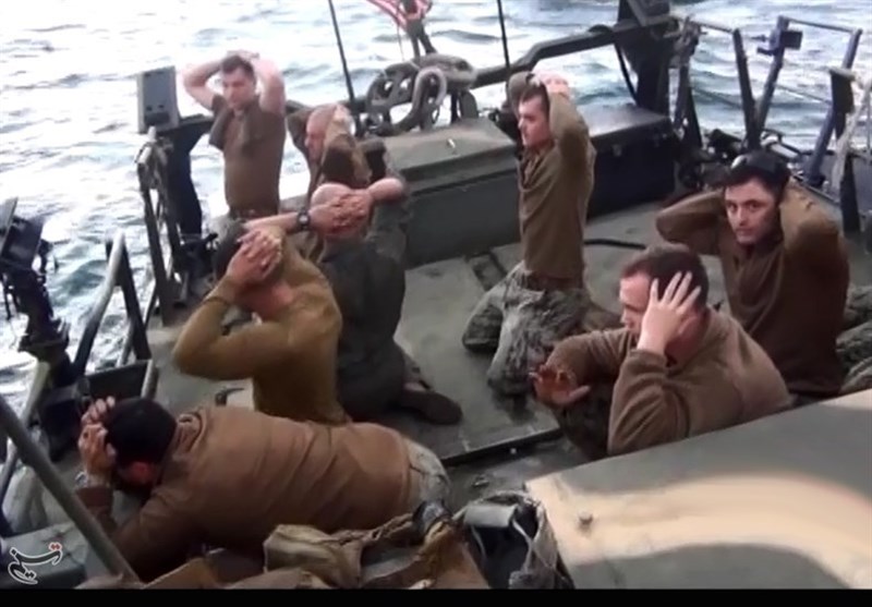 حضور تفنگداران نیروی دریایی امریکا روی نفت‌کش‌ها 